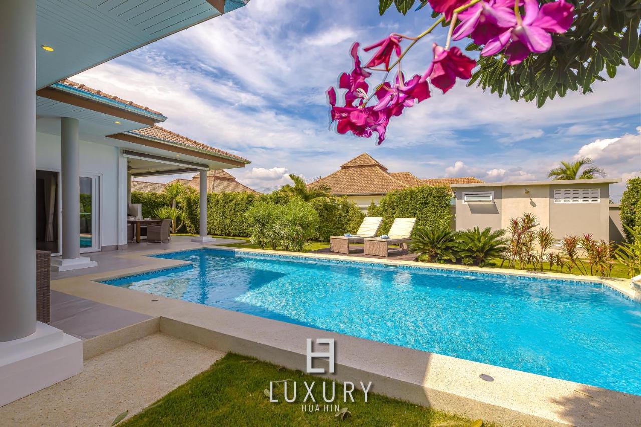 Modern 3 Bedroom Pool Villa MP67 HHQ Buitenkant foto